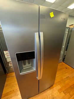 Whirlpool Side-by-Side Refrigerator with Ice Dispenser