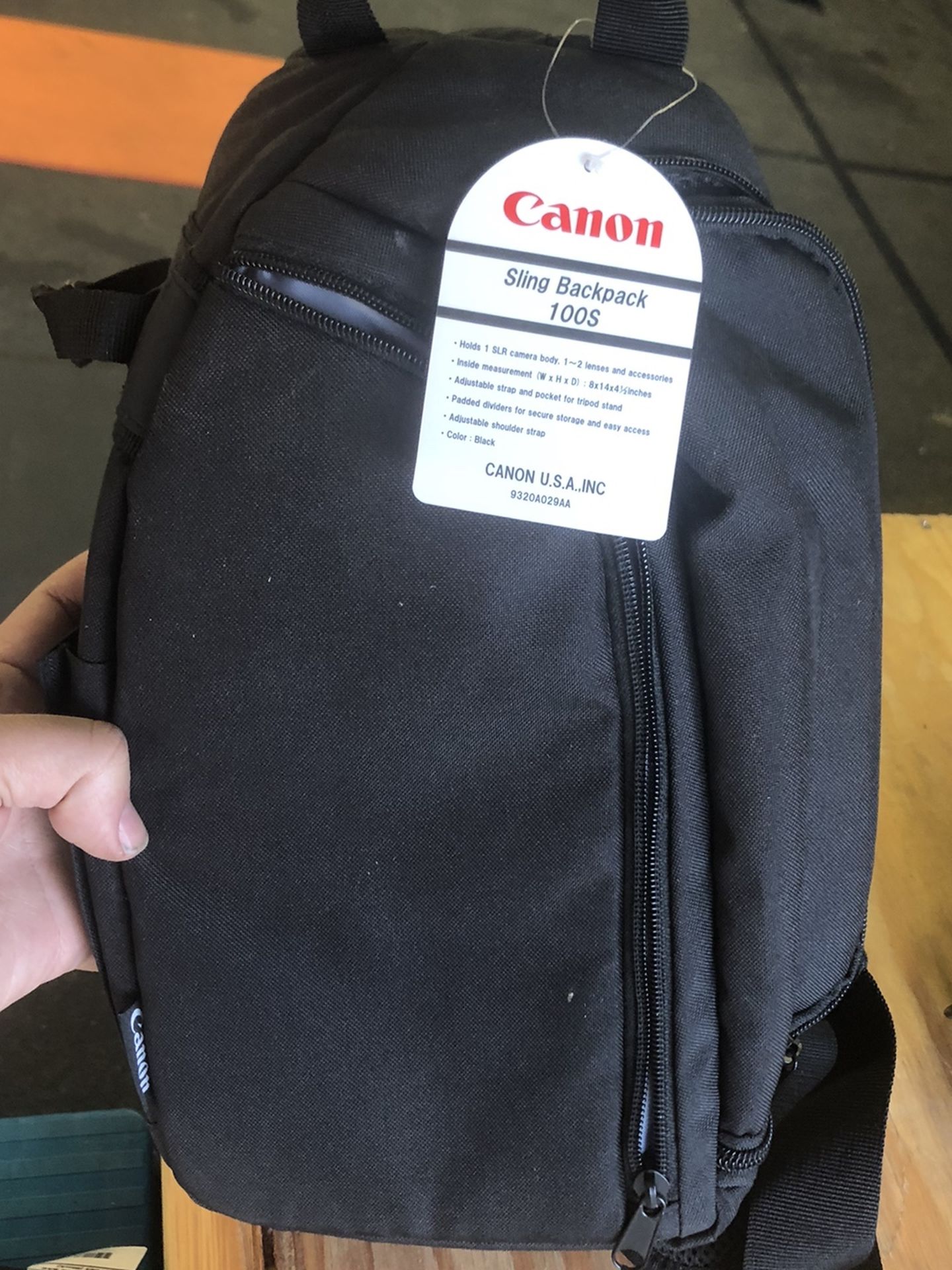 Canon EOS Sling Backpack 100s NEW!