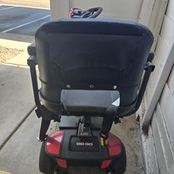 Mobility scooter