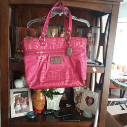 Coach Shoulder Bag