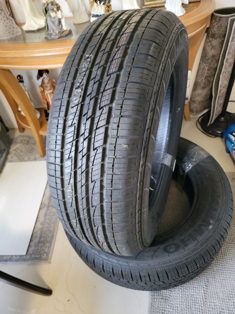 Used- like new- 245-65-R18 Kunho Solus Tires. Set Of Two Tires for Sale ...