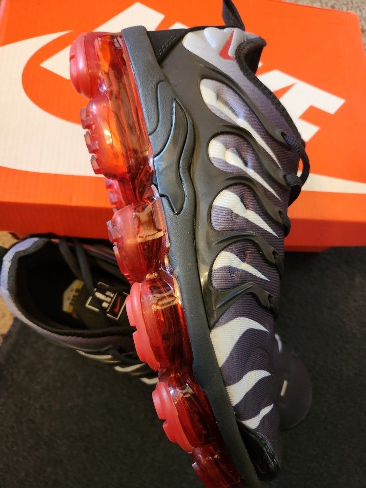 Men Nike Vapormax Message Me Your Size