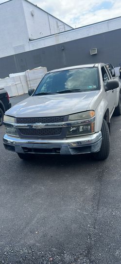 mile on it engine transmission everything good just little damage on the frame 2004 /118000 mile on it engine transmission everything good just little