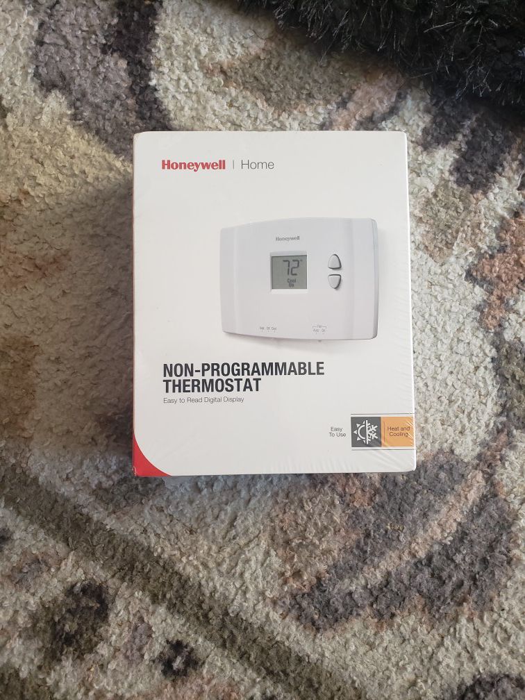 Honeywell Non-Programmable thermostat