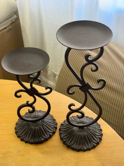 Pillar Candle Holder Set