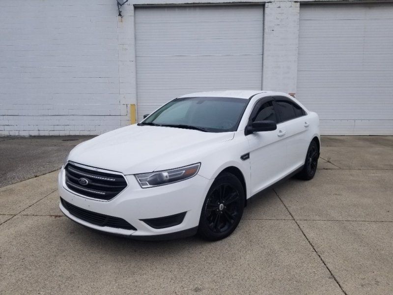 2016 Ford Taurus