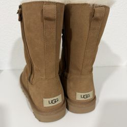 Women’s Uggs 