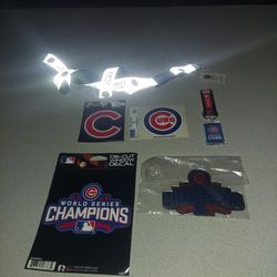 LOT OF 3 CHICAGO CUBS DECALS,  ONE LIGHT METAL TIN, ONE KEYCHAIN AND ONE LANYARD  ALLNEW EXCEPT METAL TIN