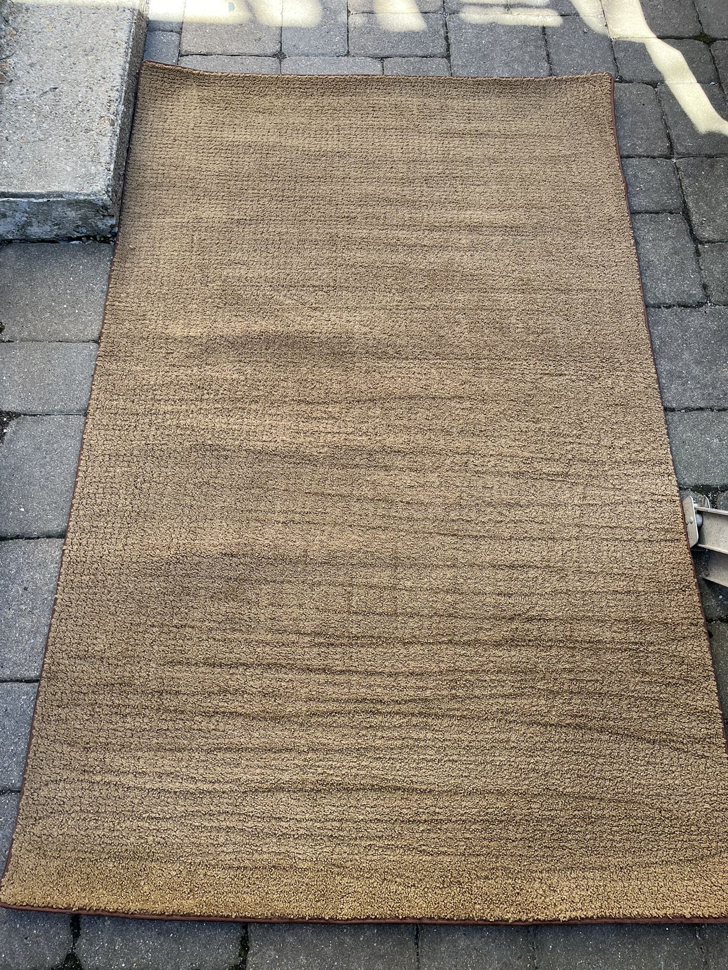 3.5’ x 5.5’ Solid Brown Area Rug