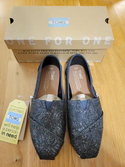 TOMS Flat Women Size 7
