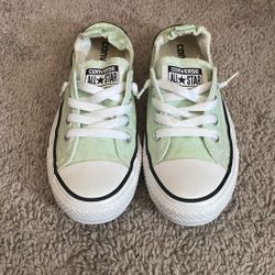 Converse Chuck Taylor Low Top Light Green Women’s Sneakers Size 7