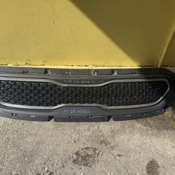 2017-2020 KIA NIRO GRILLE OEM