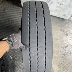 235/75/17.5 Continental