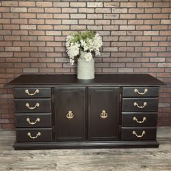 Office Credenza / Sideboard / Buffet / TV Stand / Dresser