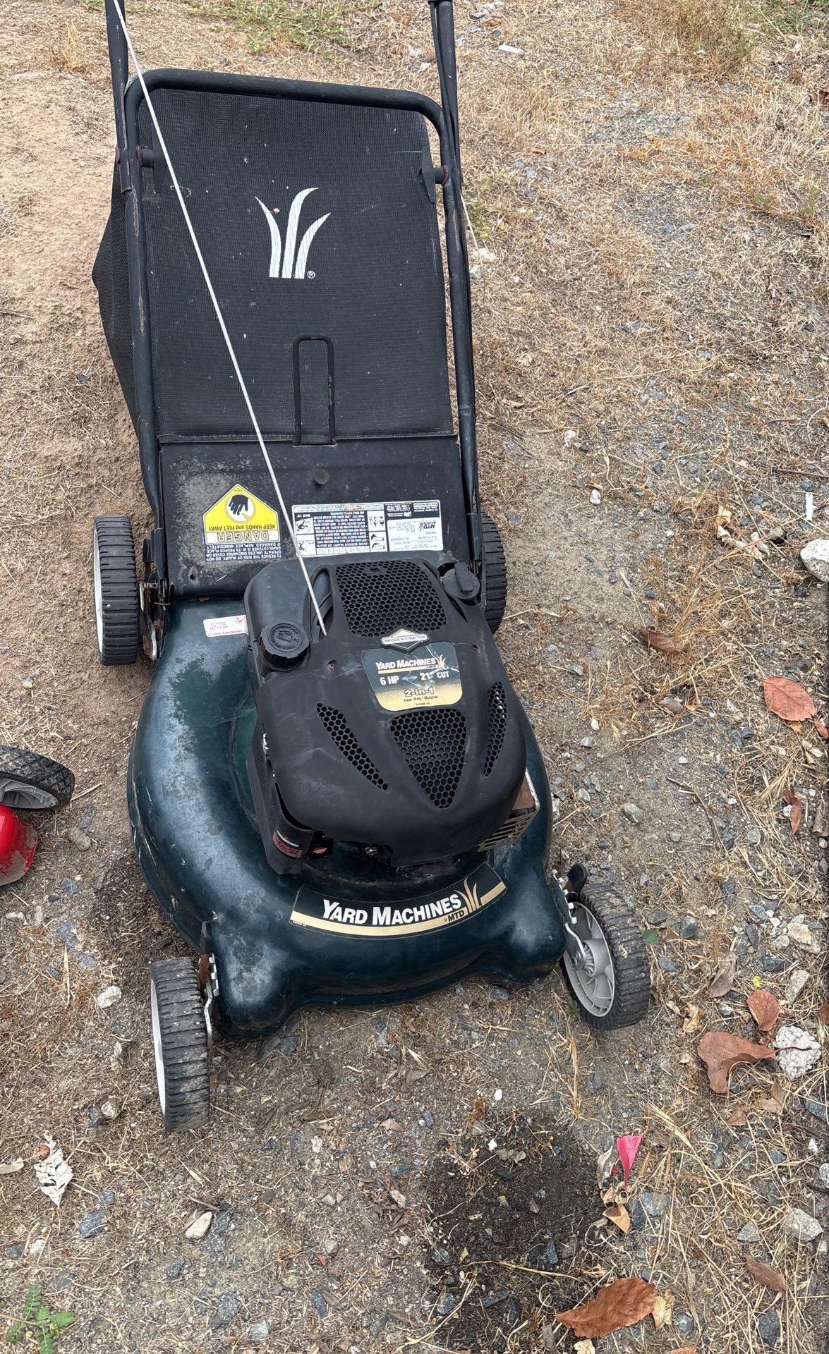 2 Yard Lawn Mowers In Great Shape