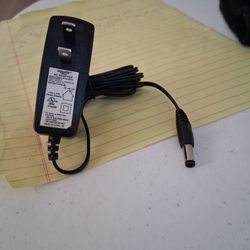 Like New EQUATE AC ADAPTER MODEL DSA-6PFJ-06