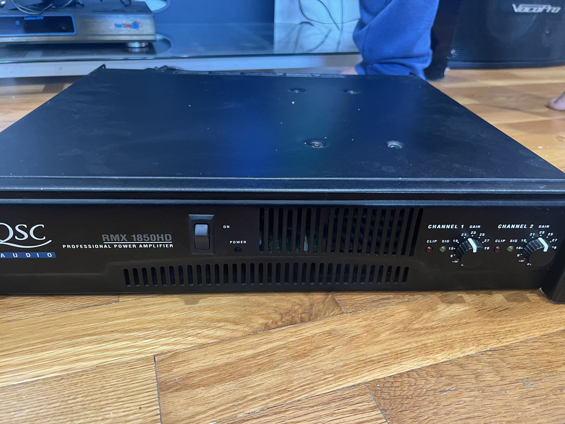 QSC RMX1850 DHD Amplifiers
