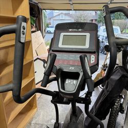 Sole E35 Elliptical Machine