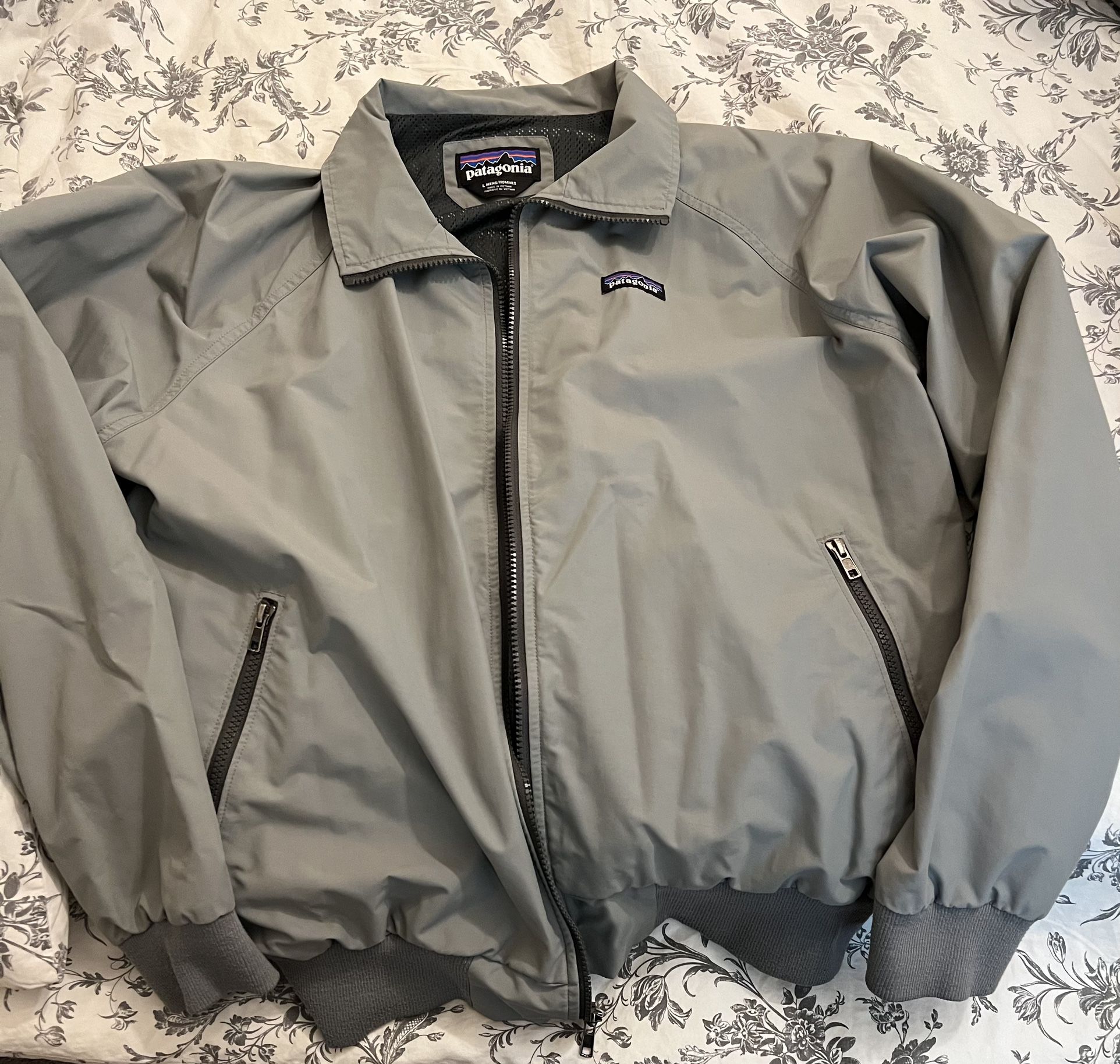 Patagonia Men’s Jacket Large