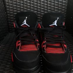 Jordan Retro 4s 