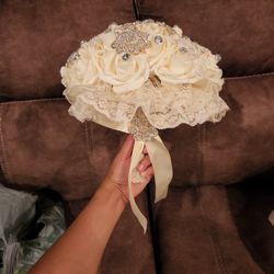 Cream Colored Bouquet 