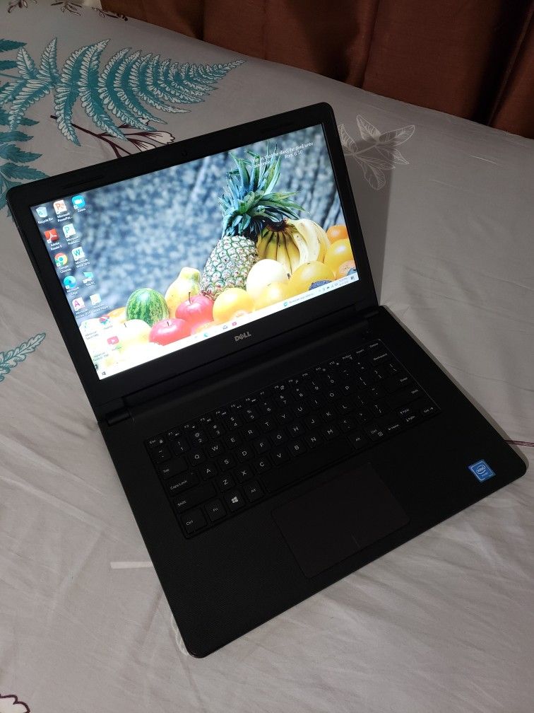 14"inch Intel Celeron Dell Laptop, 32GB eMMC, 2GB RAM, Inbuilt Bluetooth, SD Card Reader, HDMI And a WebCam. Windows 10 Installed.