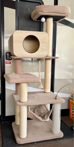 Cat tree