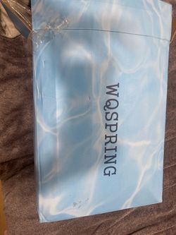WQSPRING King Size Mattress Topper 78” x 80” – White/Beige – New in Box