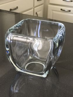 Glass vase