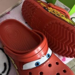 lighting mcqueen crocs 