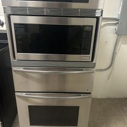 Combination Microwave Wall and oven