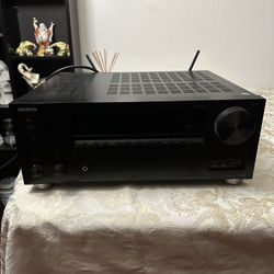 Onkyo Audio Video Receiver