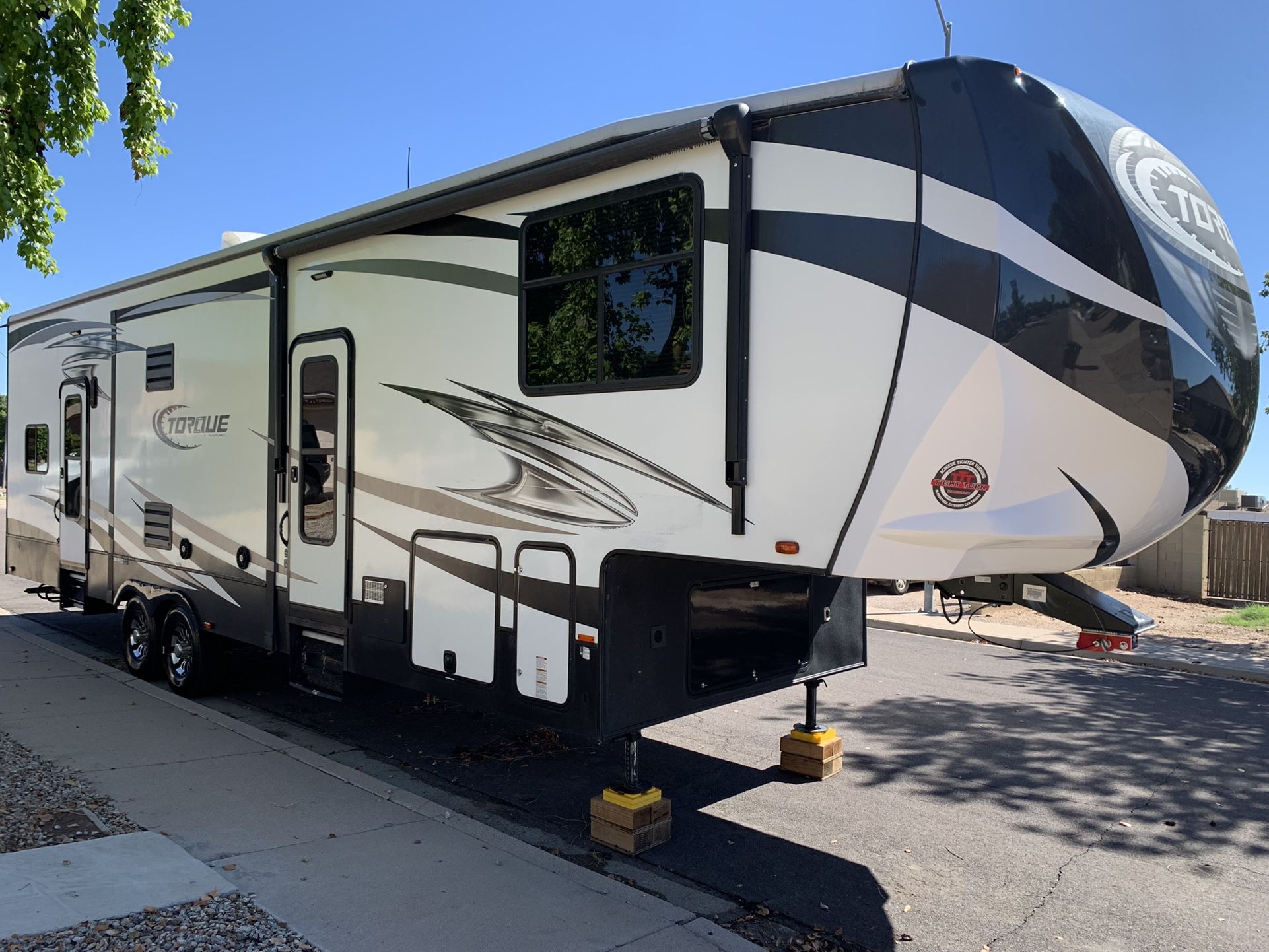 2018 Heartland Torque TQ 325