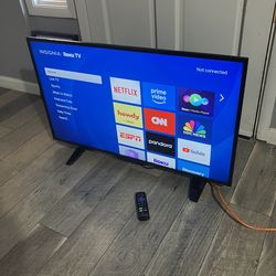 39" Class - LED - 1080p - Smart - HDTV Roku TV