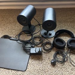 PC Gaming Accessories BUNDLE- Speakers, headphones, and mouse pad