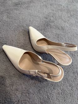 Women’s cream heels 7 1/2 size