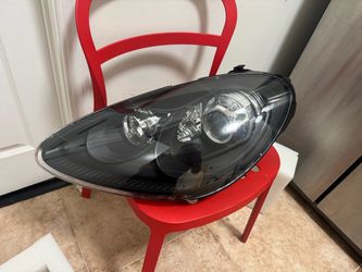 2011–2014 Porsche Cayenne OEM headlight head lamps