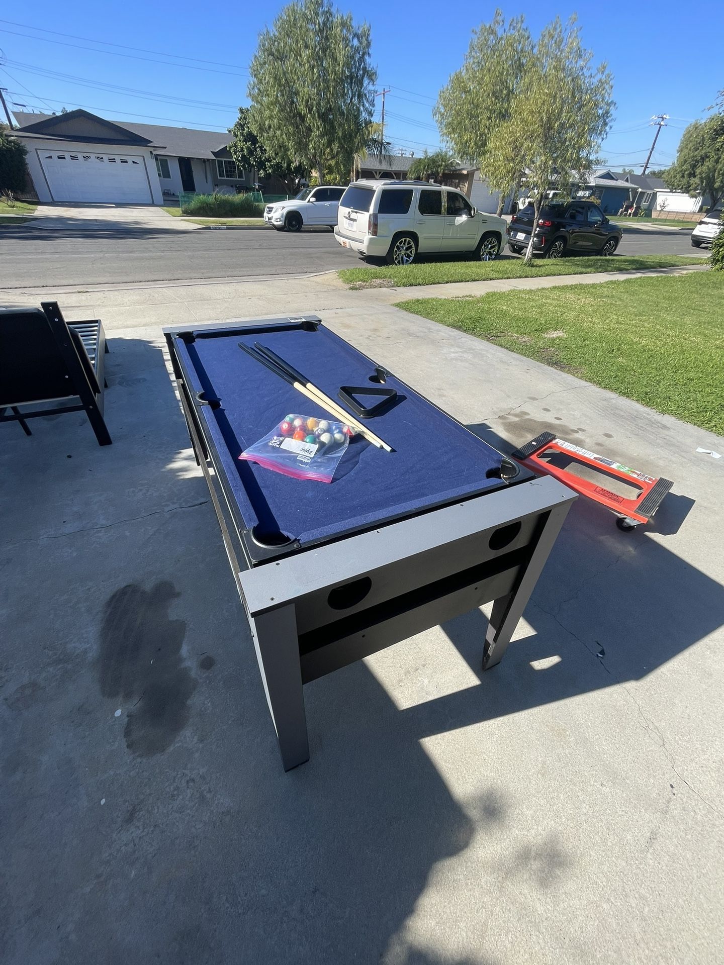 6 Foot Miniature Pool Table