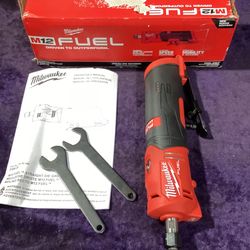 🧰🛠Milwaukee M12 FUEL Brushless Cordless 1/4” Straight Die Grinder-NEW!(Tool-Only)-$155!🧰🛠 