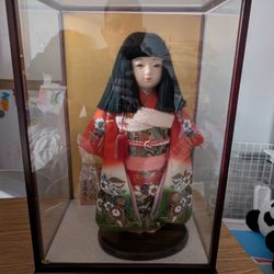 Ichimatsu Ningyo Doll