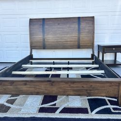 Beautiful King size Sleigh Bed frame & FREE nightstand - READ Description