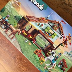 LIKE NEW 🐴💕 LEGO Friends 41475 Autumn's Horse Stable Set COMPLETE