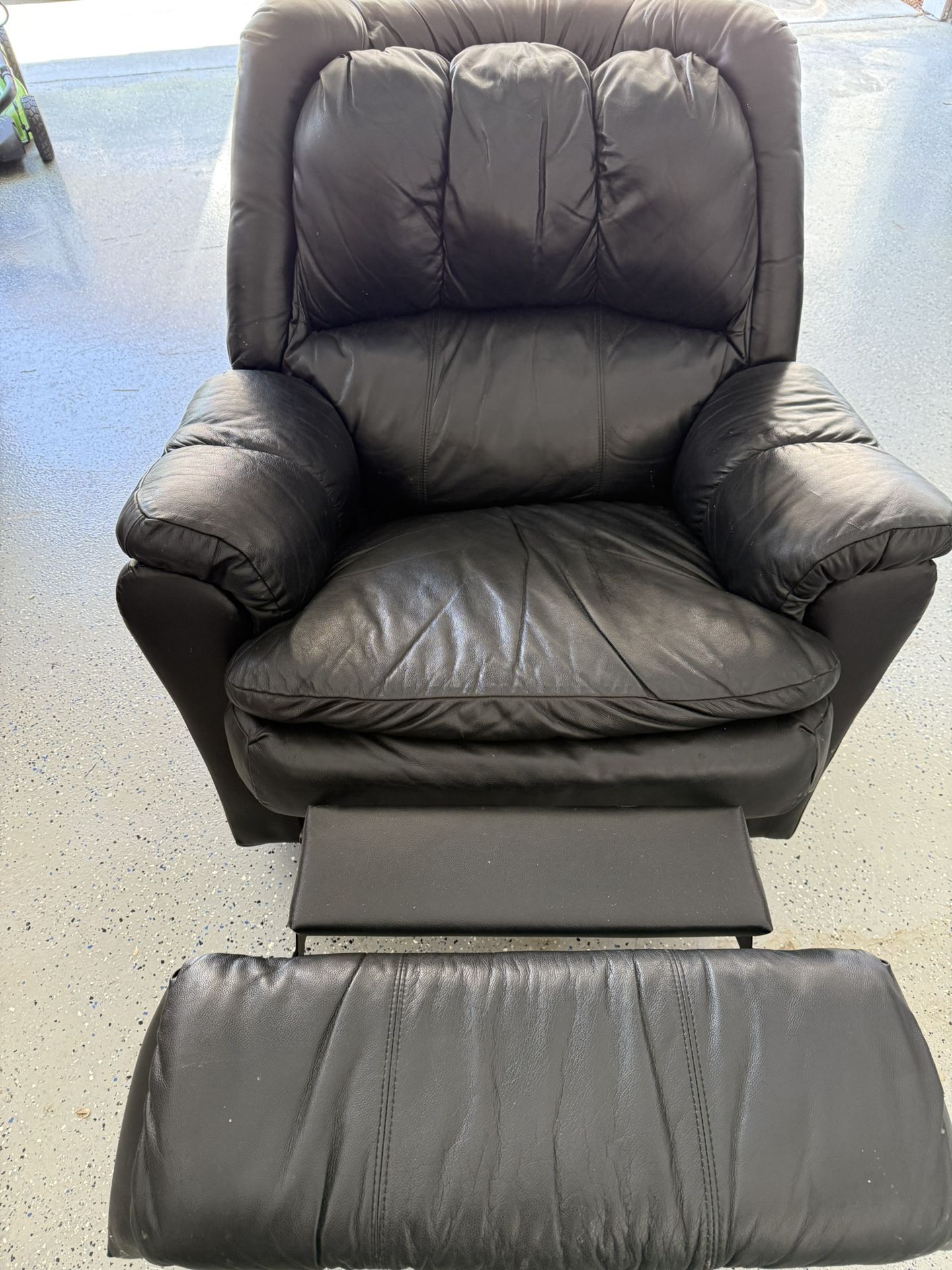 Leather Recliner 