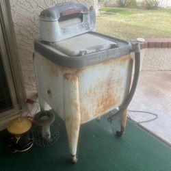 Antique Washing Machine 