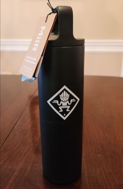 MiiR Black Insulated Water Bottle with Tag