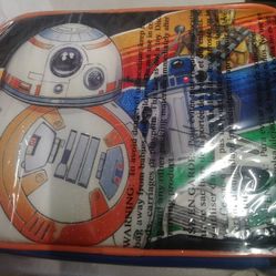 Star Wars Zippered Lunch Box. New