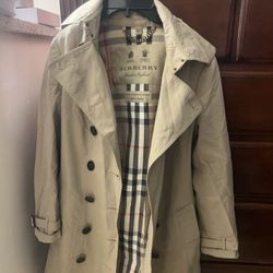 Burberry coat 