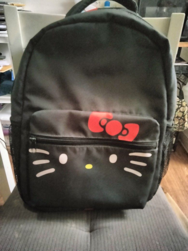 Hello Kitty Backpack & Lunch Bag