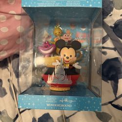 Disney Wonderland Collectible