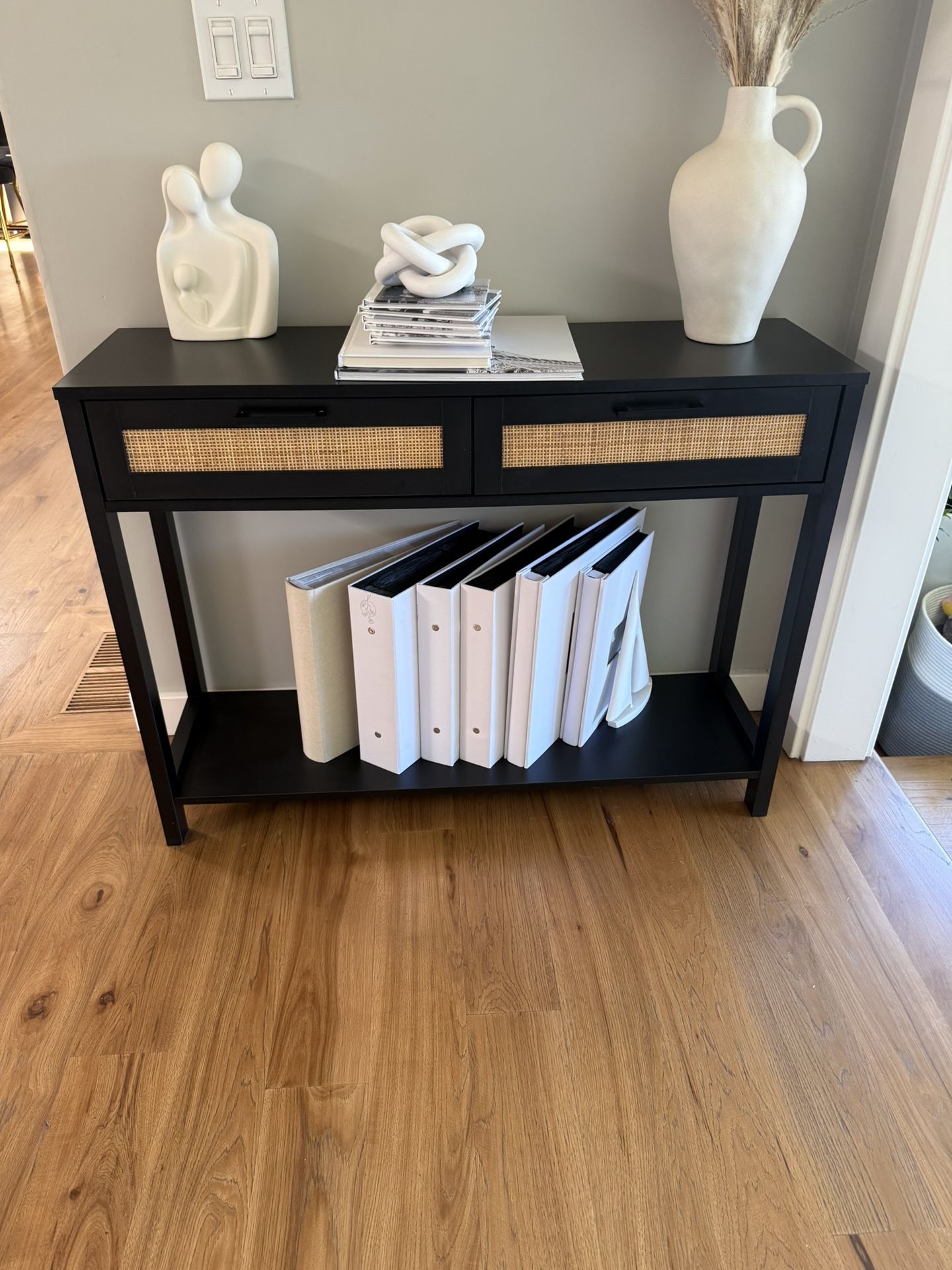 Console Table With 2 Drawers